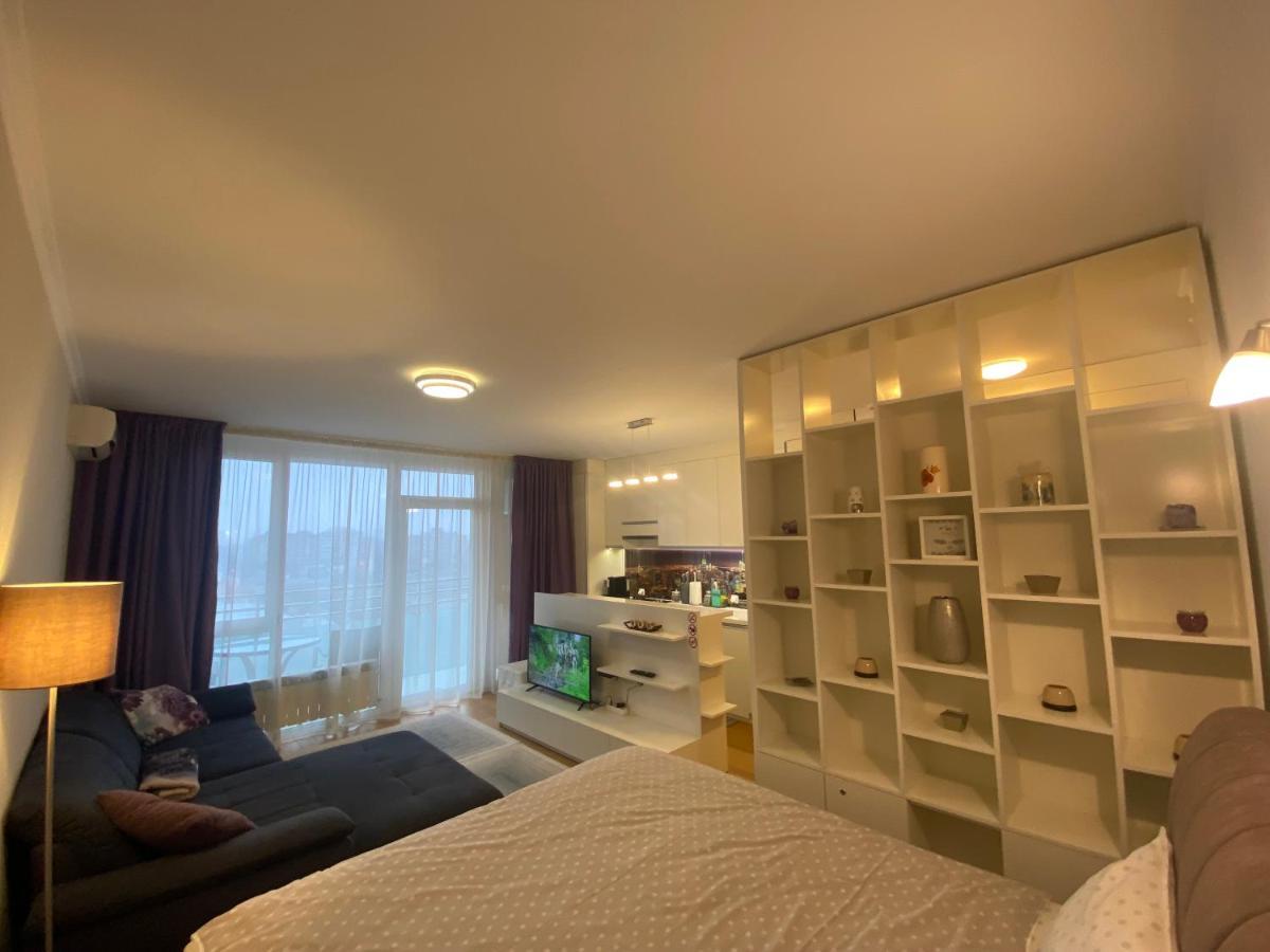 Top Level Residence Oradea Extérieur photo