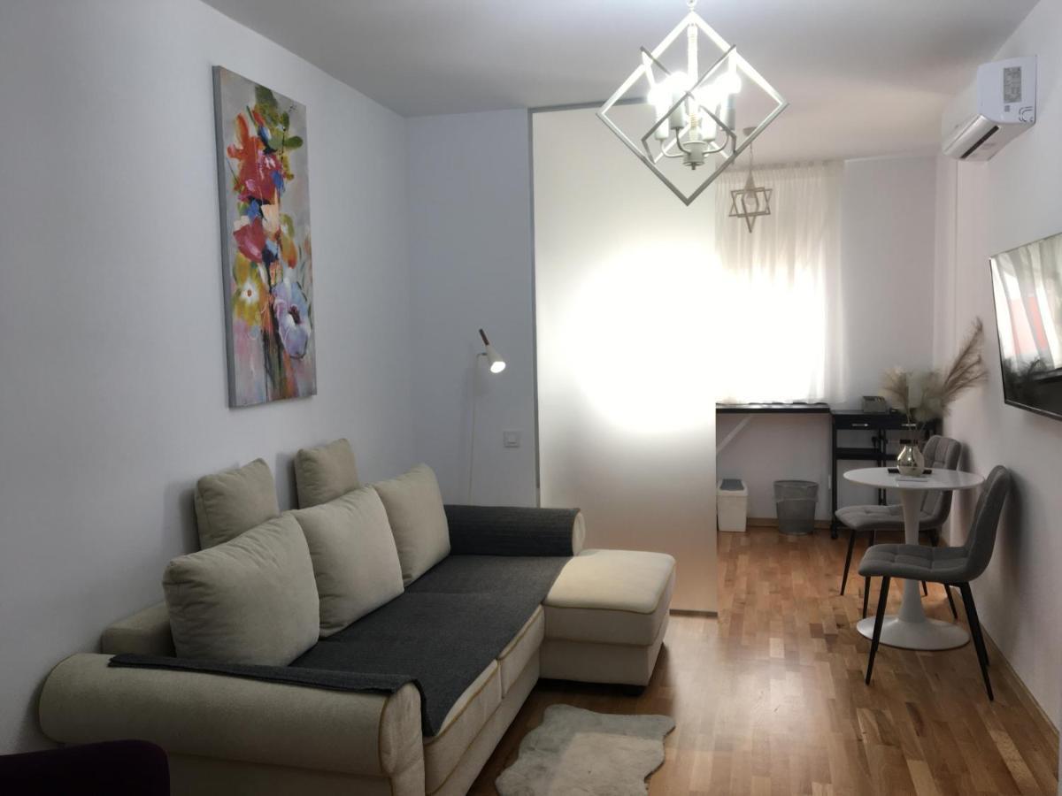 Top Level Residence Oradea Extérieur photo